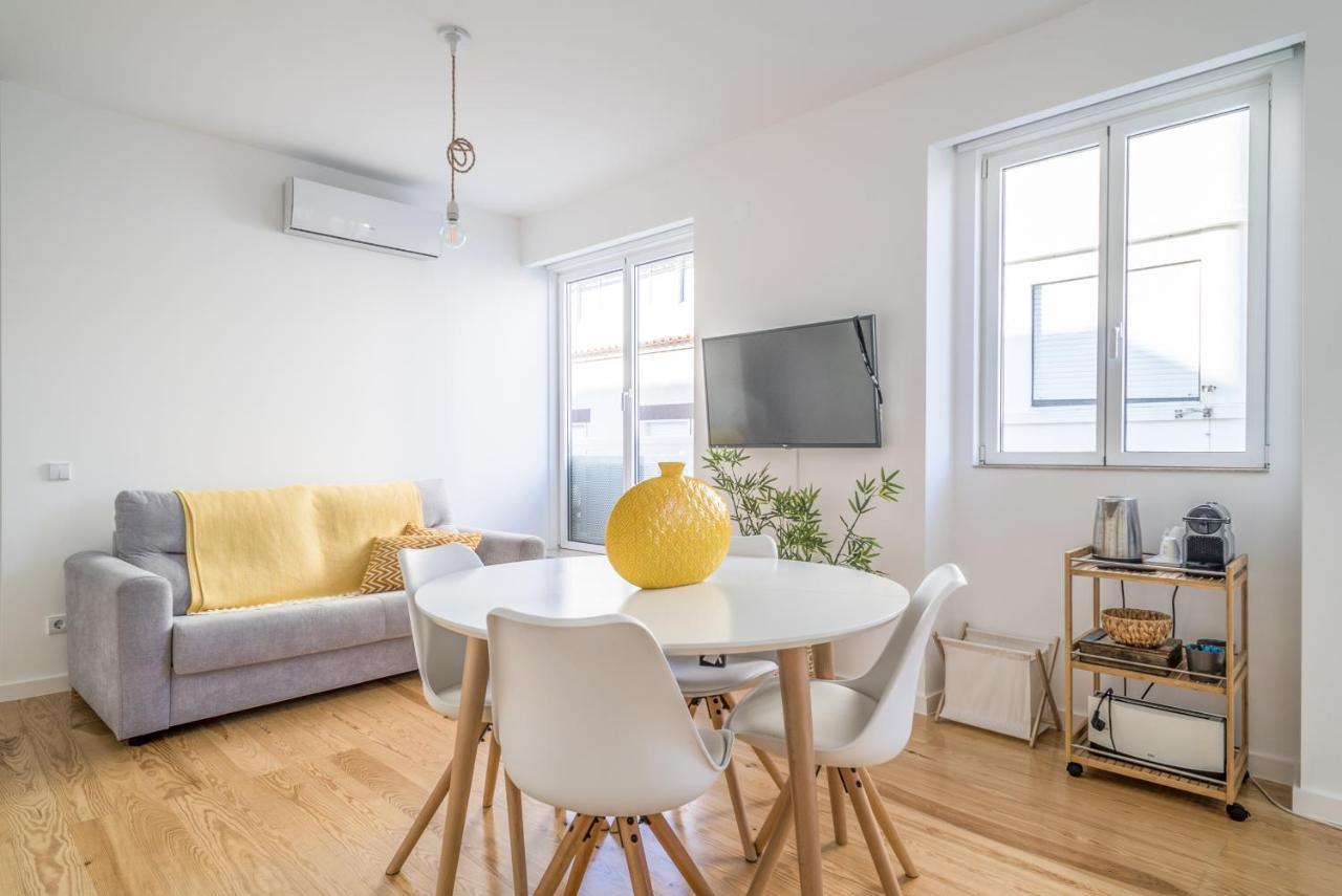 The Light House Apartment Nazare Exterior photo